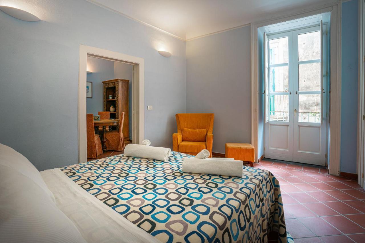 I Tre Balconi Di Via Roma Apartment Syrakus Exterior foto