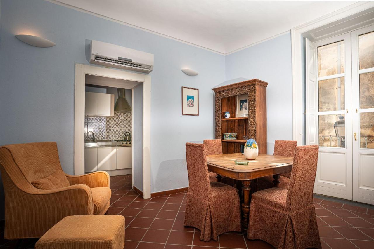 I Tre Balconi Di Via Roma Apartment Syrakus Exterior foto